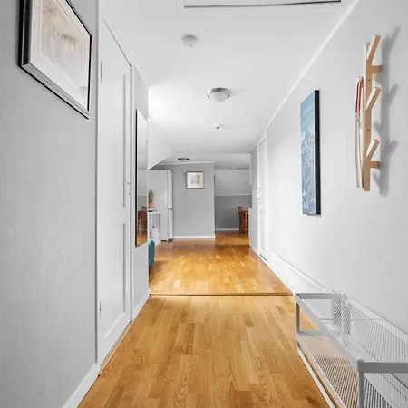 Experience Norway's History I With Free Parking Bergen